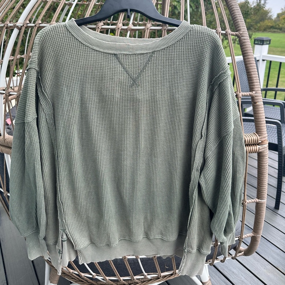 Green ombré acid wash waffle knit American eagle sweater